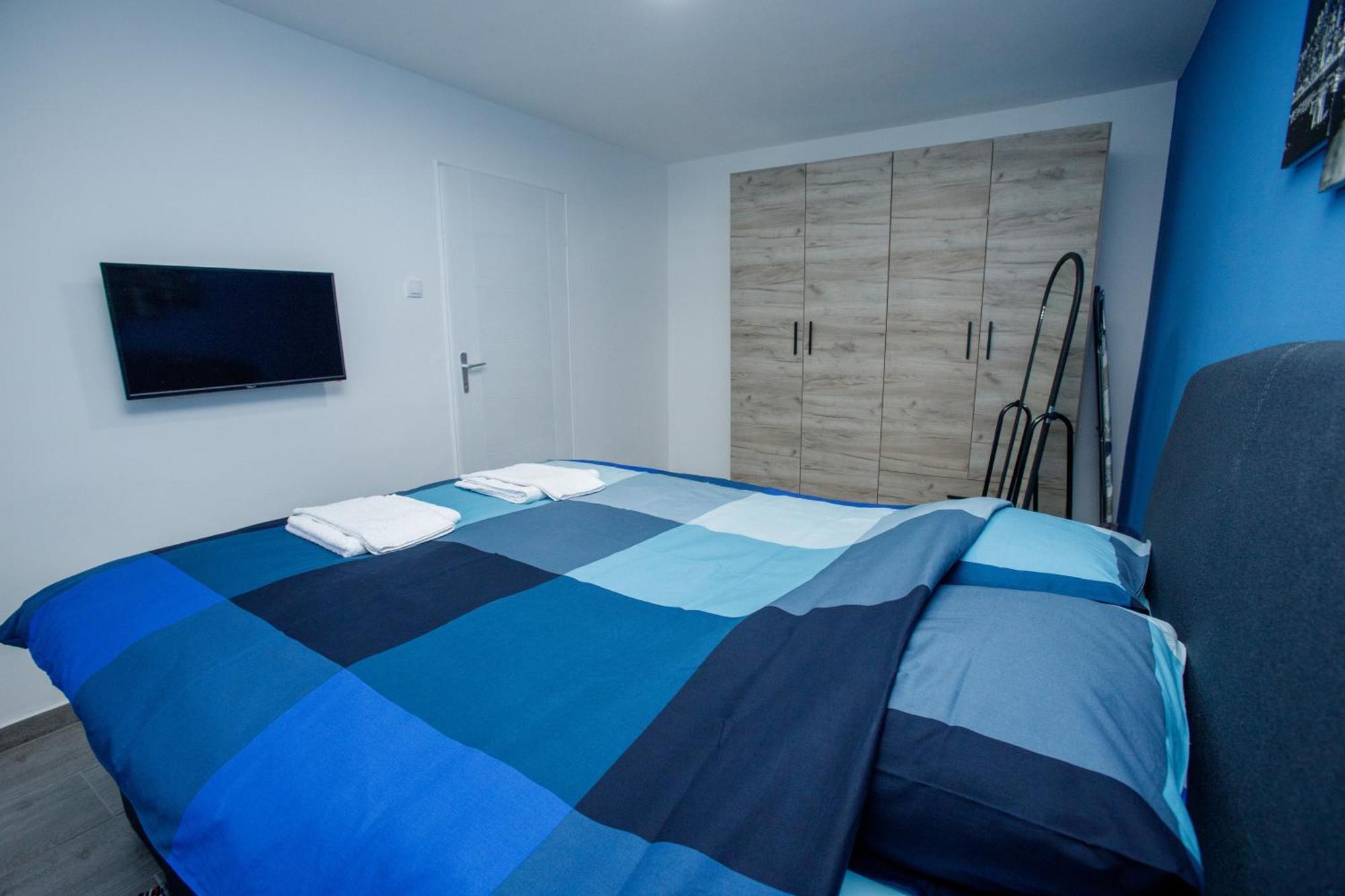 7 Days Premium Apartment スボティツァ 部屋 写真
