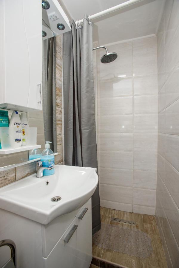 7 Days Premium Apartment スボティツァ エクステリア 写真