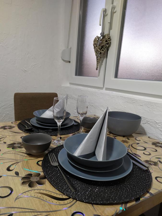 7 Days Premium Apartment スボティツァ エクステリア 写真